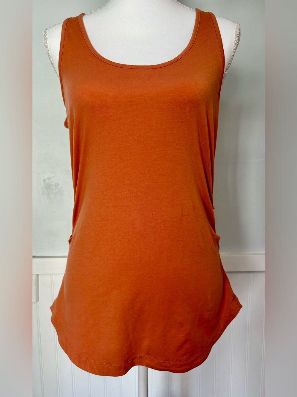 Athleta Women's Side-Ruched Scoop Neck Tank Top - Burnt Orange Size Medium